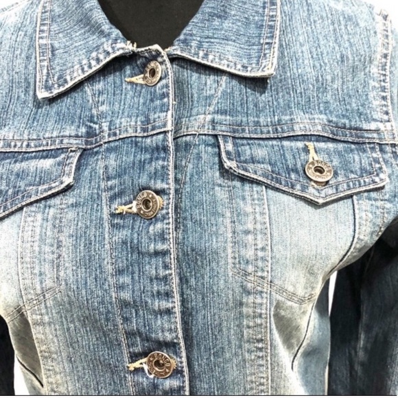 Bongo jean jacket - Picture 2 of 9